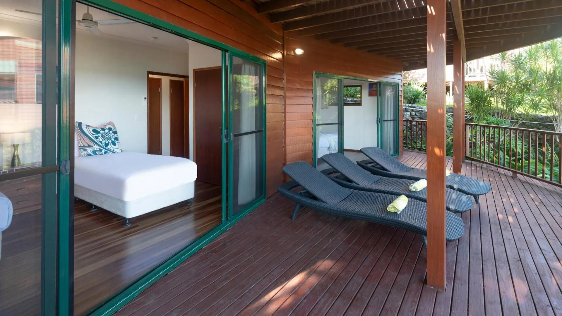 Casuarina Cove 1 On Hamilton Island By Hamorent Apartment