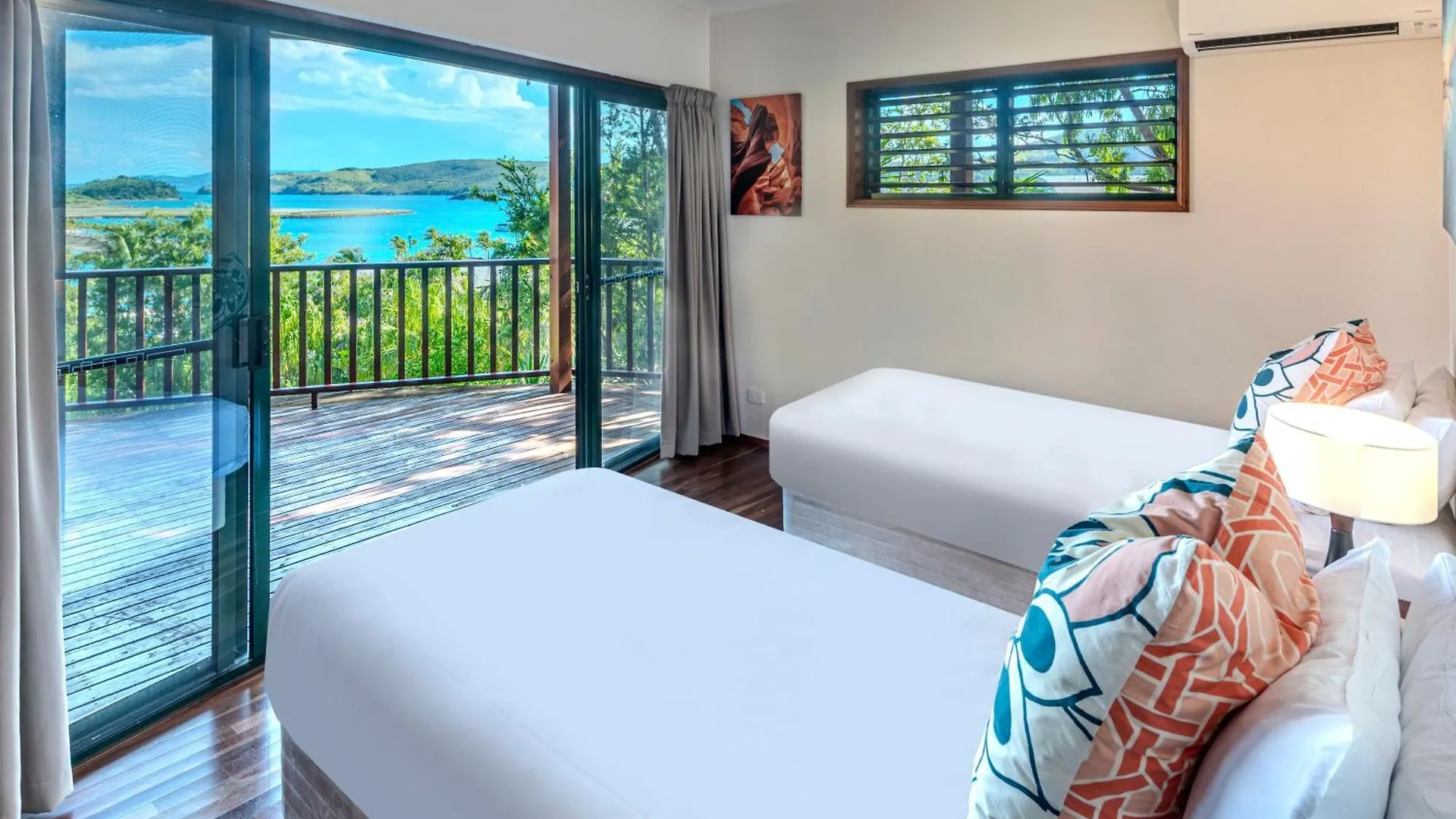 Casuarina Cove 1 On Hamilton Island By Hamorent Apartment